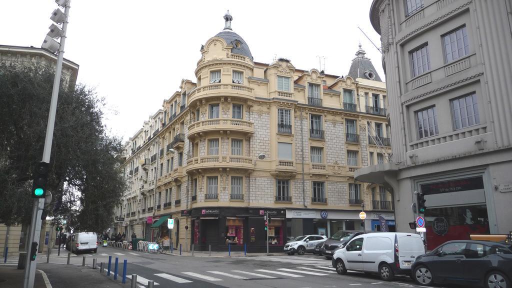 Carre D'Or Very Nice Appart Near The Beach Экстерьер фото